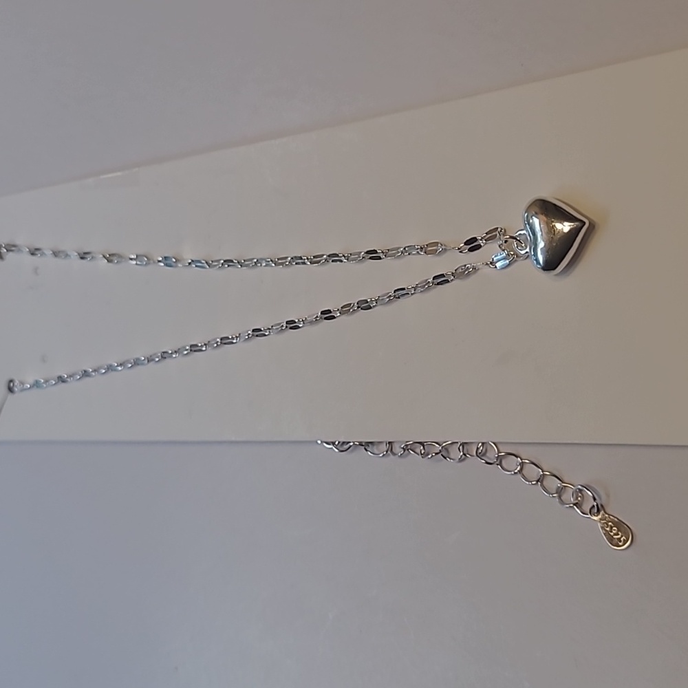NWOT S925 Silver Heart Pendant Necklace 18" Chain